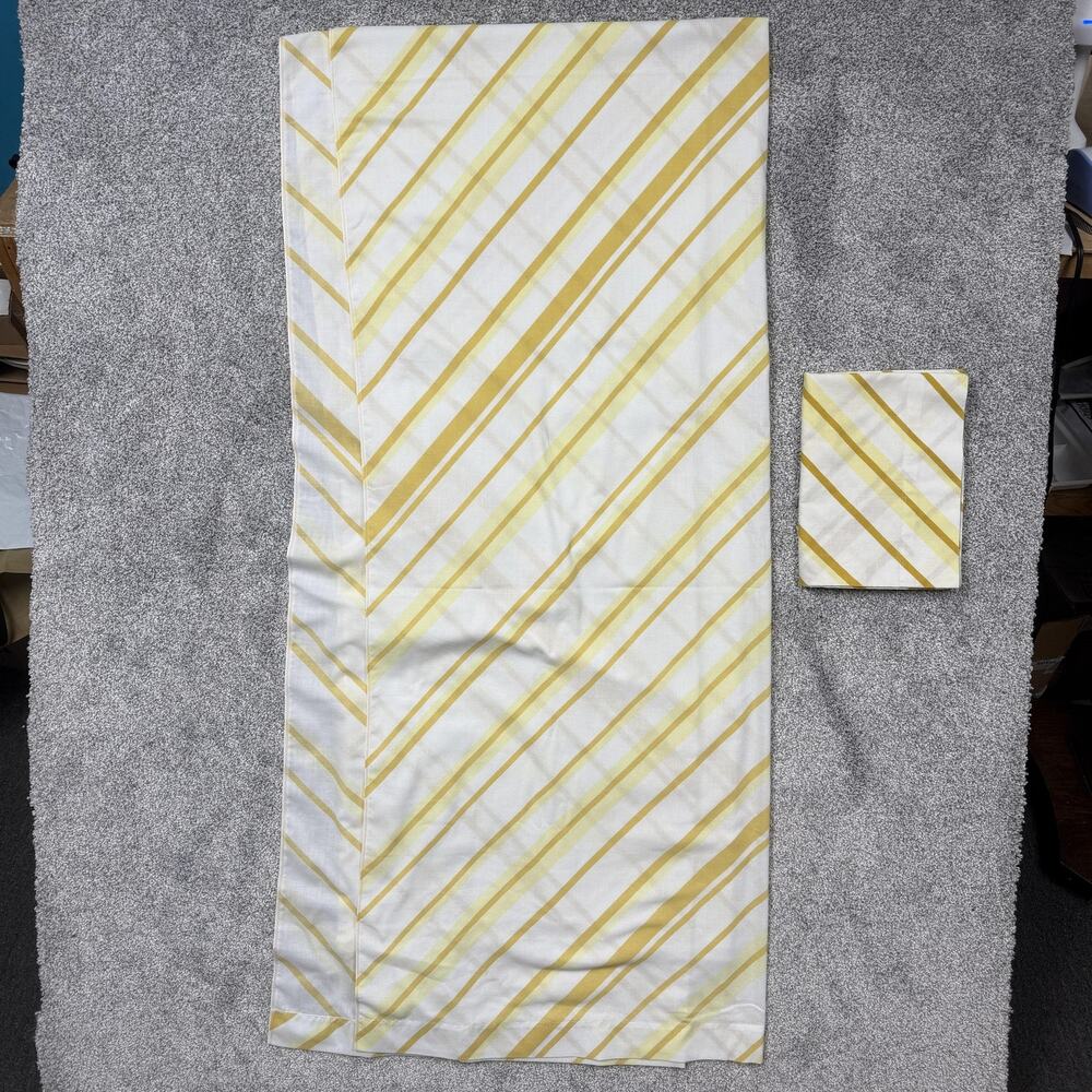 VTG 70s Cannon Monticello Full Flat Sheet 94x78 Yellow Stripe Cotton Blend USA